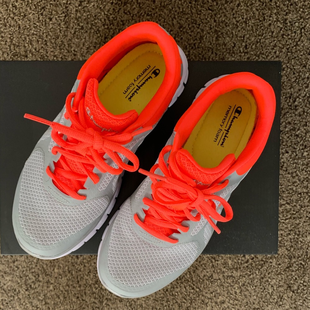 Champion Sneakers
